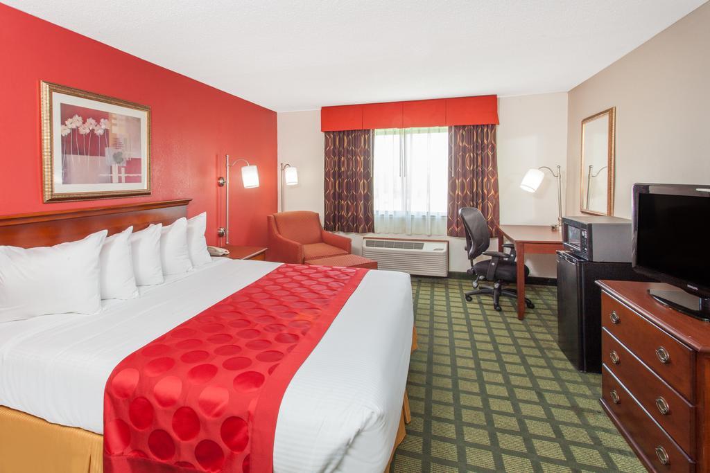 Hotel Ramada Limited Decatur Forsyth Zewnętrze zdjęcie